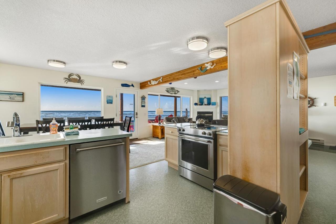 Ace'S Beach House Rockaway Beach Exterior foto
