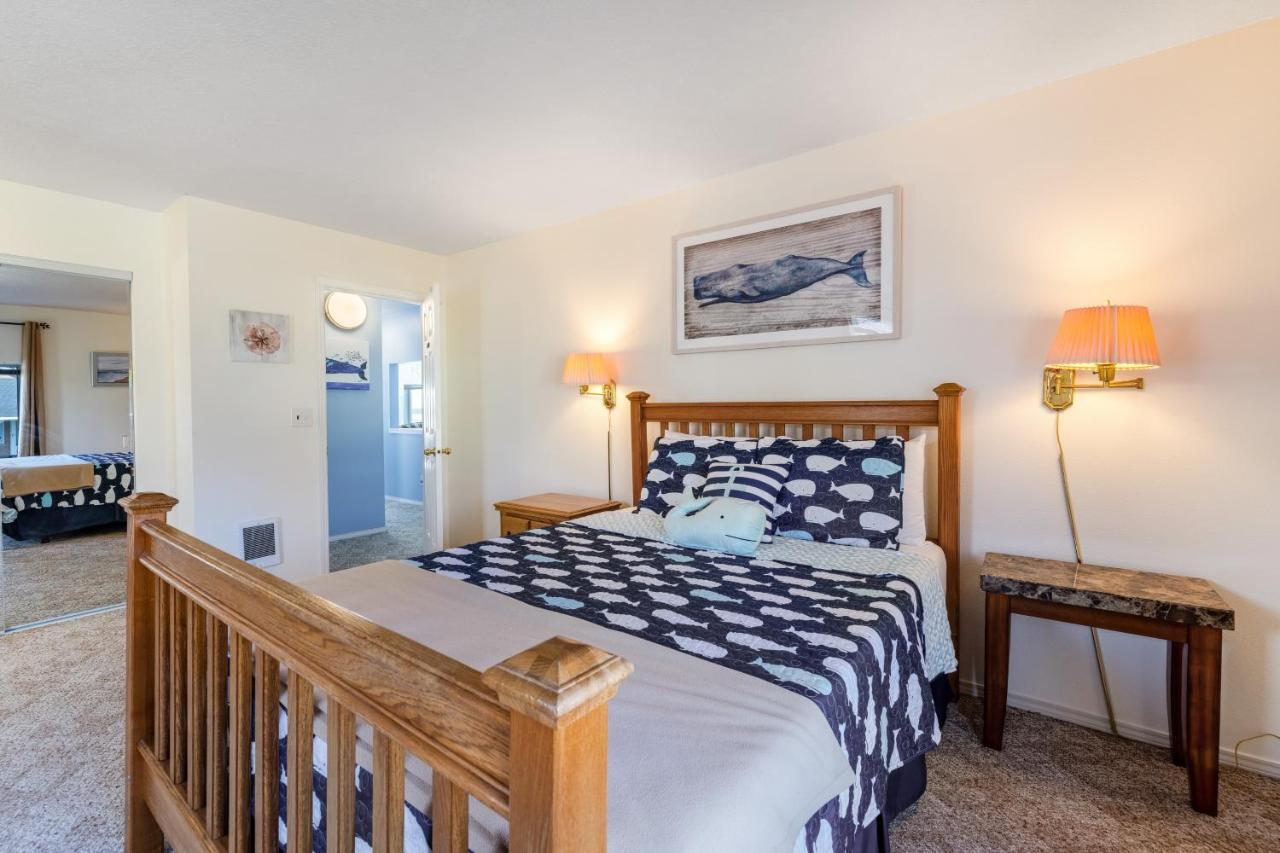 Ace'S Beach House Rockaway Beach Exterior foto